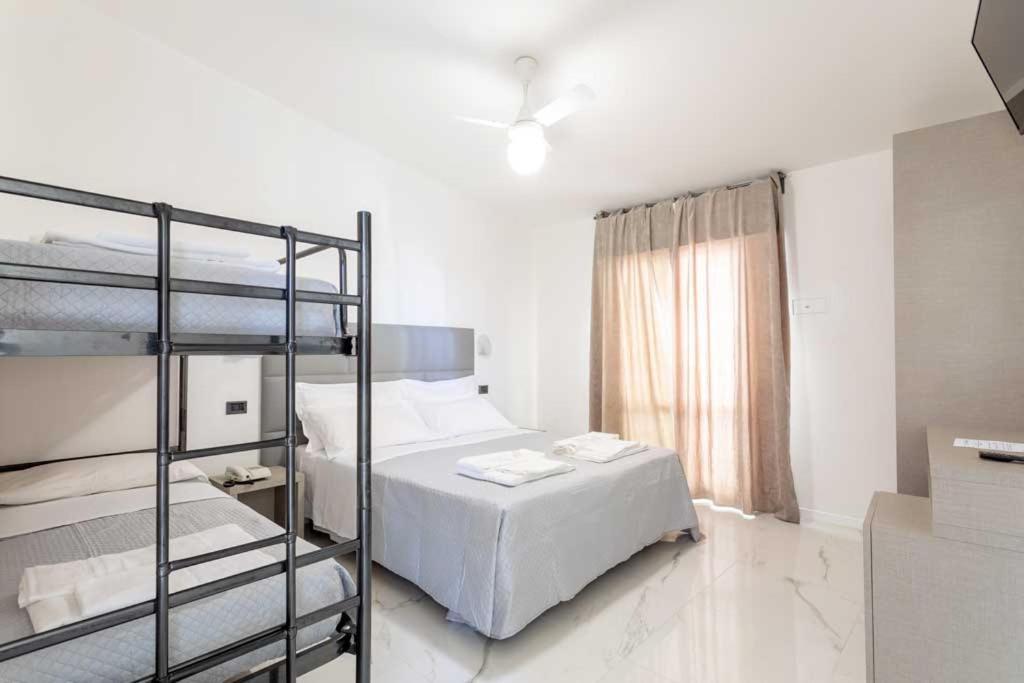 Hotel Rosalba San Mauro Mare Buitenkant foto